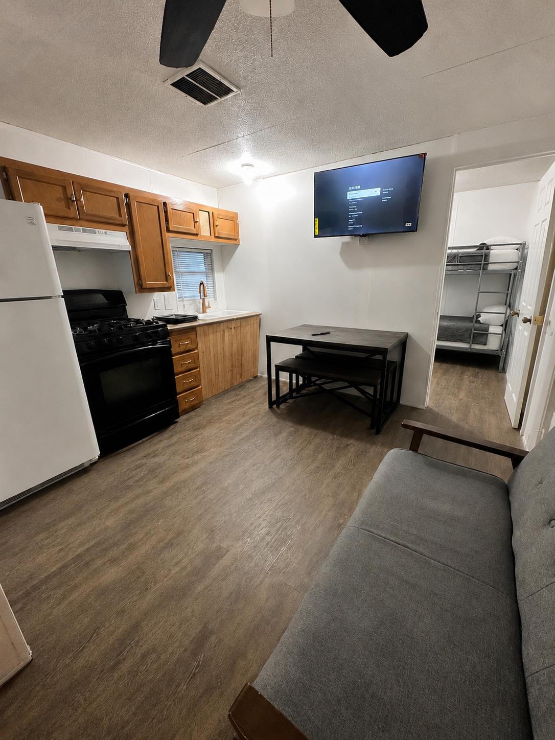 Long-term Airbnb stay near Houston, TX